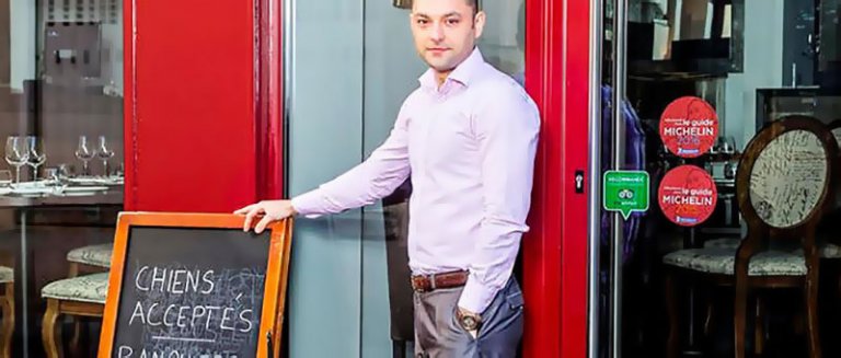 Restaurant tillater hund